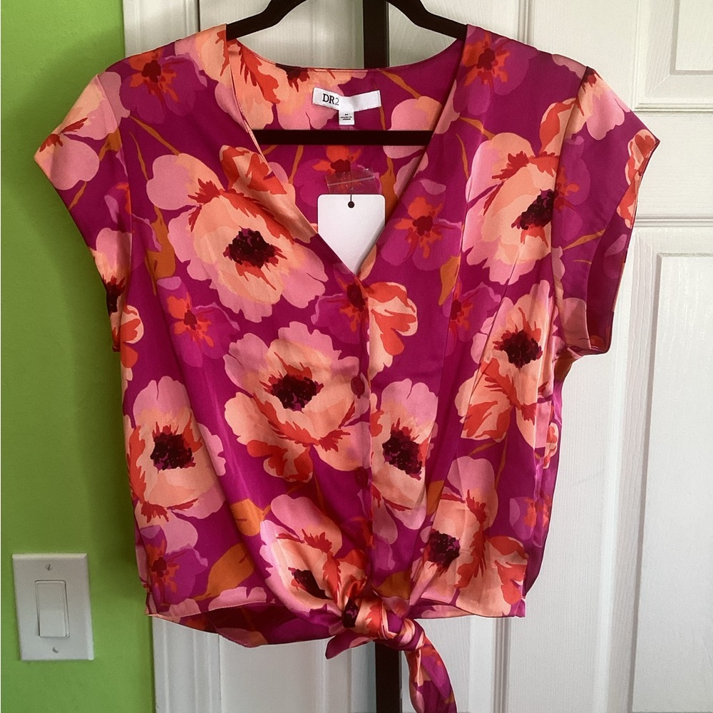 DR2 Women's Vibrant Floral Tie-Front Blouse, size Medium NWT